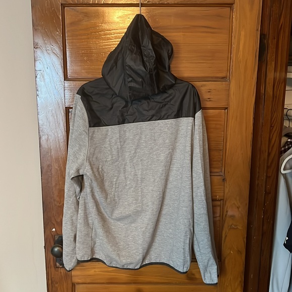 RHONE hoodie - Picture 3 of 4